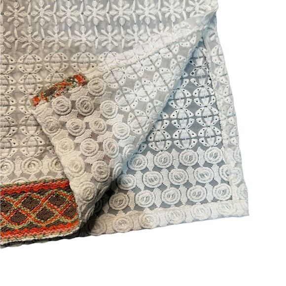 Zola Earthly Fashions Ivory Lacey Tunic Dress with Embroidered Accents Large - Picture 6 of 10